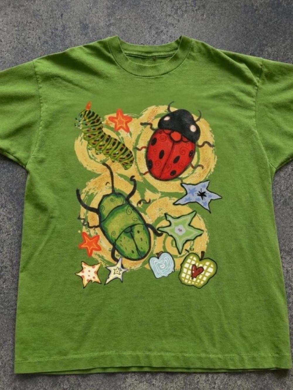 Gildan Green Graphic Beetle & Ladybug Short Sleeve Tee